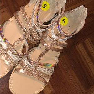 Girls sandals